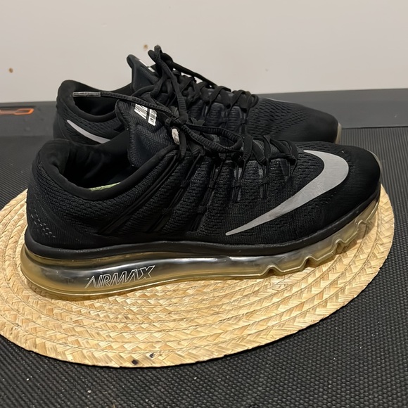 Nike Airmax 2016 Women’s Comfy Sneakers Size 9.5 - Picture 9 of 12
